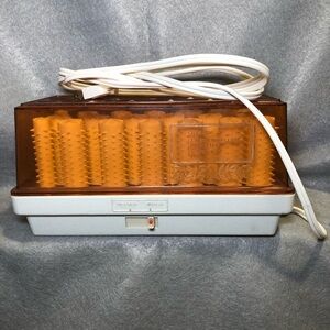 VINTAGE CLAIRESSE CONDITIONING MIST HAIRSETTER BY CLAIROL, 20 HOT ROLLERS